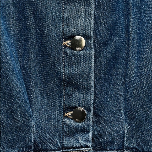 🚨SALE ZARA NWT COLLECTION DENIN MINI DRESS SIZE XS
🚨FIRM PRICE - Picture 2 of 4